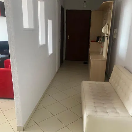 In -durres Διαμέρισμα